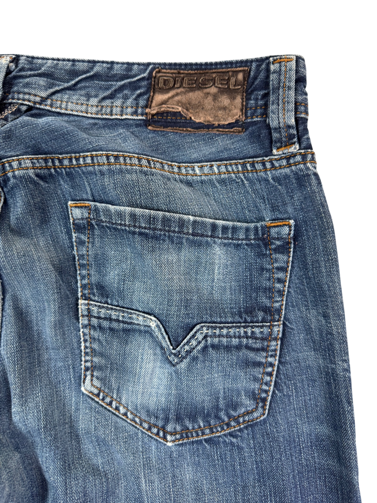 Diesel Larve Regular Straight W34 L34